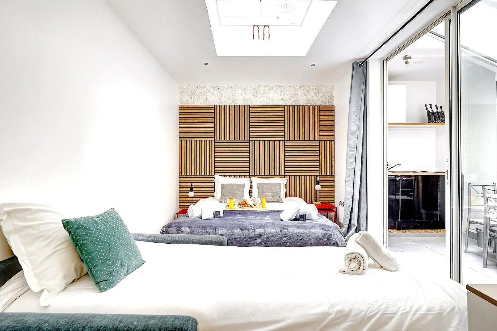 244 Suite Saint Dominique - Superb Apartment パリ フランス
