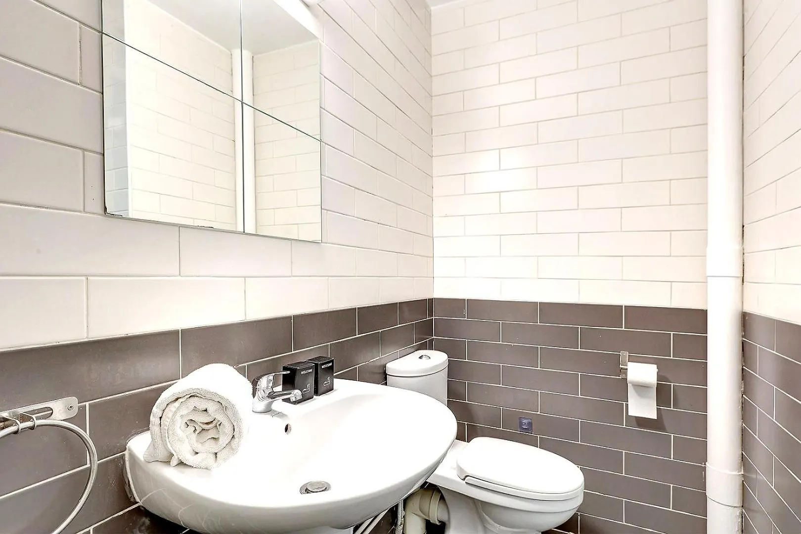 244 Suite Saint Dominique - Superb Apartment パリ