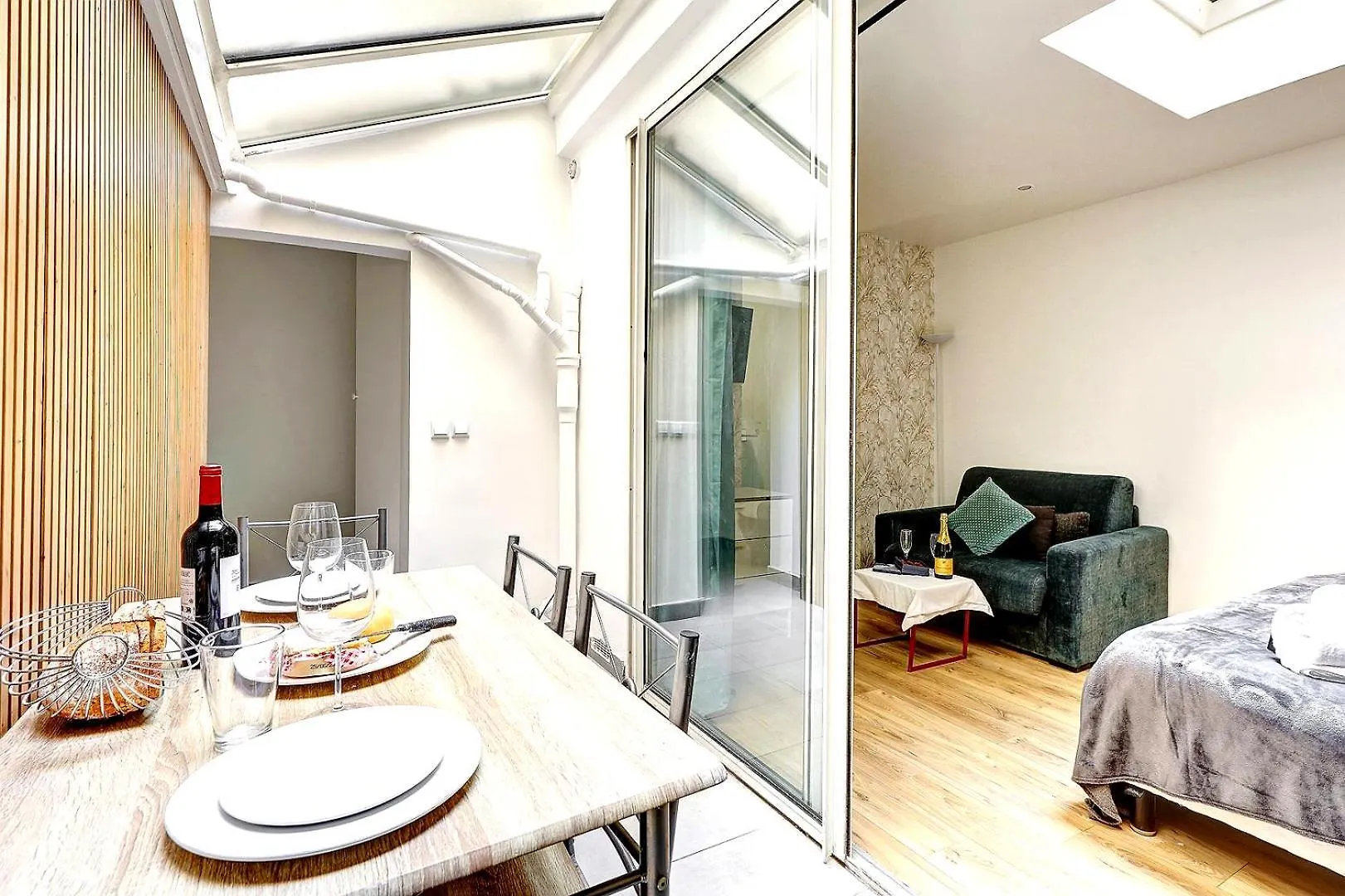244 Suite Saint Dominique - Superb Apartment パリ