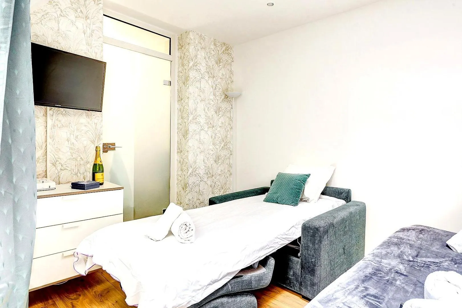 244 Suite Saint Dominique - Superb Apartment パリ フランス