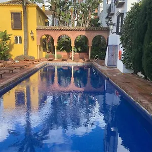 pueblo-andaluz-marbella-club-btq-apt.es-andalucia.com/